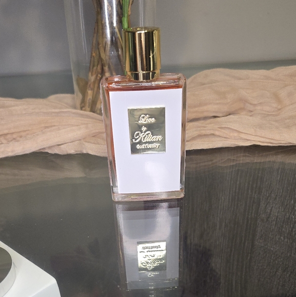 Killian Love Dont Be Shy 1.7 Oz - Picture 2 of 11
